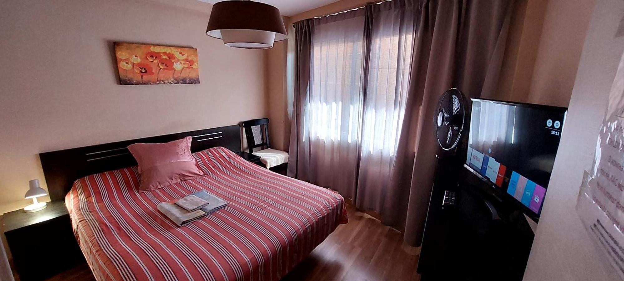 אליקאנטה Apartamentos Con Patio מראה חיצוני תמונה
