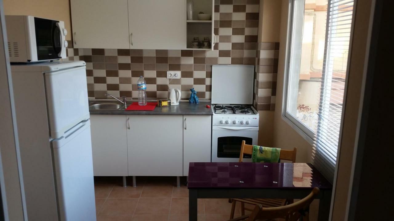 אליקאנטה Apartamentos Con Patio מראה חיצוני תמונה