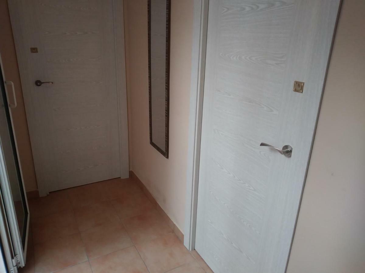 אליקאנטה Apartamentos Con Patio מראה חיצוני תמונה